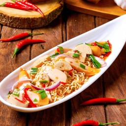 ยำมาม่า (ไซส์ใหญ่)