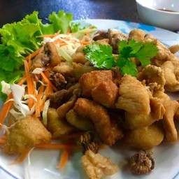ไก่บ้านทอดเกลือ
