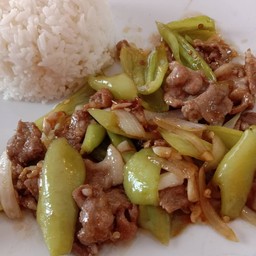 ตู้สะเบียง