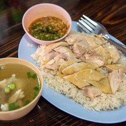ข้าวมันไก่ พิเศษ