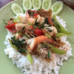 กระเพรากุ้ง