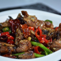 กบหูหนาน小炒田鸡