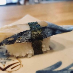 ซูชิ ปลาซาบะดอง - Mackerel(cured) Saba