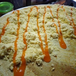 เครปหน้าพริกเผาหมูหยอง