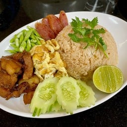 ข้าวน้ำพริกกะปิ