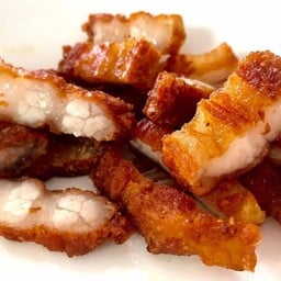หมูทอดพรสวรรค์