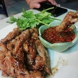 หมูย่างจิ้มแจ่วว