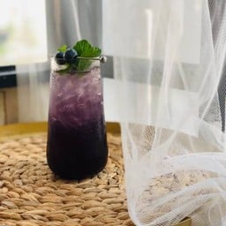 บลูเบอรี่โซดา