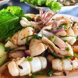 ลาบปลาหมึก