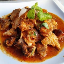 น้ำตกหมู