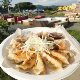 Hikaru Gyoza ฮิคารุเกี๊ยวซ่า(ตลาดกล้วยกล้วย ล็อคD18)