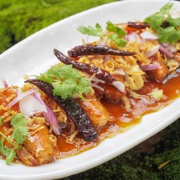 กุ้งทอดซอสมะขาม