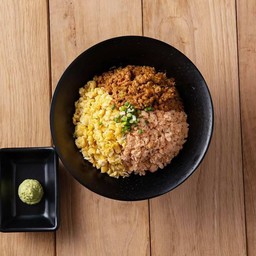ข้าวหน้าสามสี