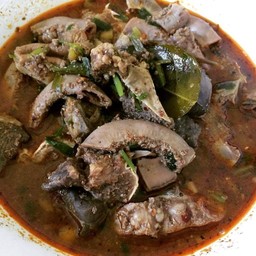 ต้มแซ่มเครื่องในเนื้อ