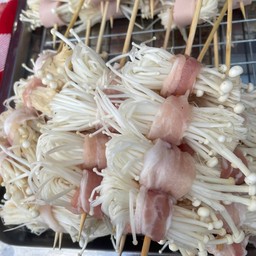 ลัคกี้ หม่าล่า