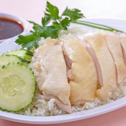 ข้าวมันไก่ ข้าวขาหมู ยำปลาร้านัว ณ.บางใหญ่ by ครัวจันทร์หอม หมู่บ้านบางใหญ่ซิตี้