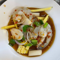 ยำกุ้งสด ปลาร้า
