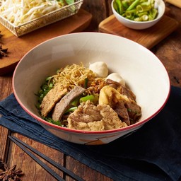 เส้นบะหมี่แห้งหมู