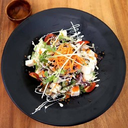 สลัดเต้าหู้ไข่กุ้ง (ราคาพิเศษ Soft Opening)