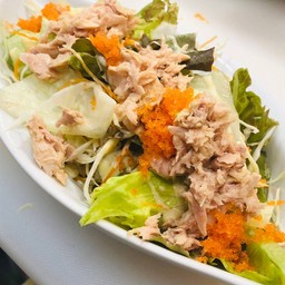 สลัดทูน่า