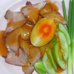 ข้าวหมูแดงล้วน