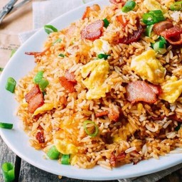 Bacon Fried Rice (ข้าวผัดเบคอน)
