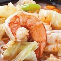 แกงส้มผักรวมกุ้งสด