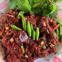 ก้อยเนื้อดิบ