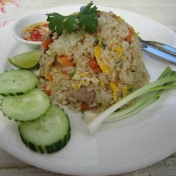 ข้าวผัดหมู