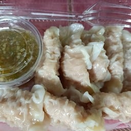 เกี๊ยวหมูนุ่ม ละมุนลิ้น เครื่องดื่ม