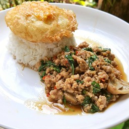 ข้าวราดกะเพรา (ทะเล)