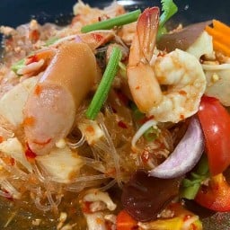 แซ่บนัวร์ลิ้นเบิร์น เจริญกรุง
