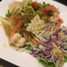 ยำวุ้นเส้นทะเล