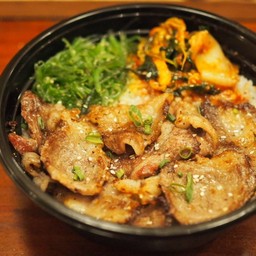 ข้าวหน้าเนื้อติดมัน