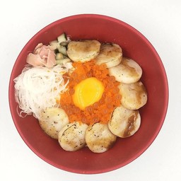 ข้าวหน้าหอยเชลล์ฮอกไกโดย่าง