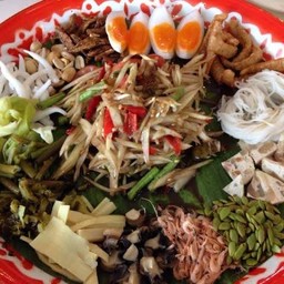 ตำถาดปูปลาร้า