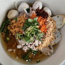 ร้านก๋วยเตี๋ยวป้าสมนึก (คลองสอง)