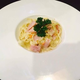 สปาคาโบนาร่า