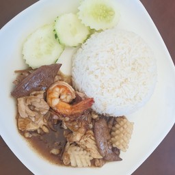 รวมมิตรทอดกระเทียมพริกไทย