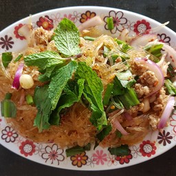 ลาบวุ้นเส้น