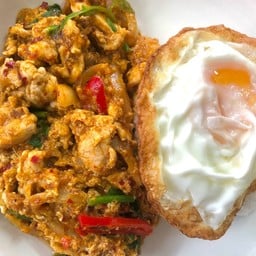 ข้าวผงกะหรี่ + ไข่ดาว