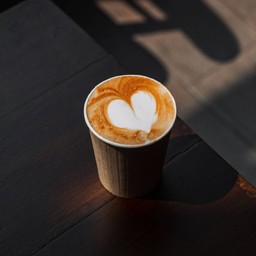 ลาเต้ร้อน Hot Latte