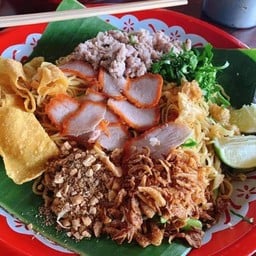 บะหมี่ถาด(จัมโบ้)