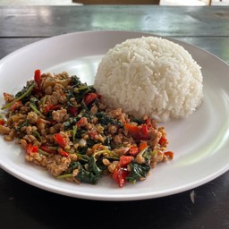 ข้าวกระเพราหมู