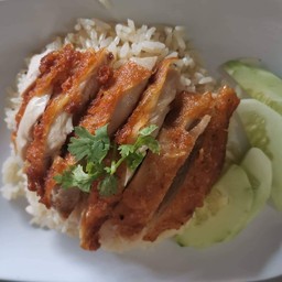 ข้าวมันไก่ทอด