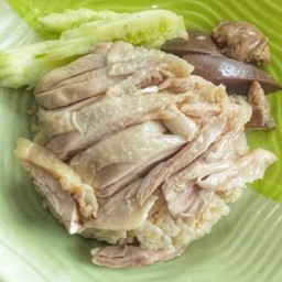 ข้าวมันไก่ยายเหลิม เซเว่นอีเลฟเว่น ปากซอยวัดดาวดึงษาราม กรุงเทพฯ