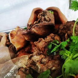 ผลไม้สดเจ๊ต้อย