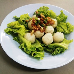 ลูกชิ้นปลาลวกจิ้ม