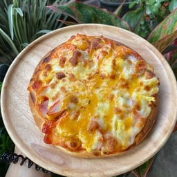 พิซซ่าโคตรชีส By เจ๊หญิงซีฟู๊ด เสม็ด