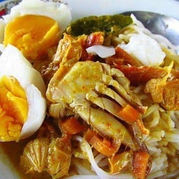 ขนมจีนน้ำยาปู by praicha